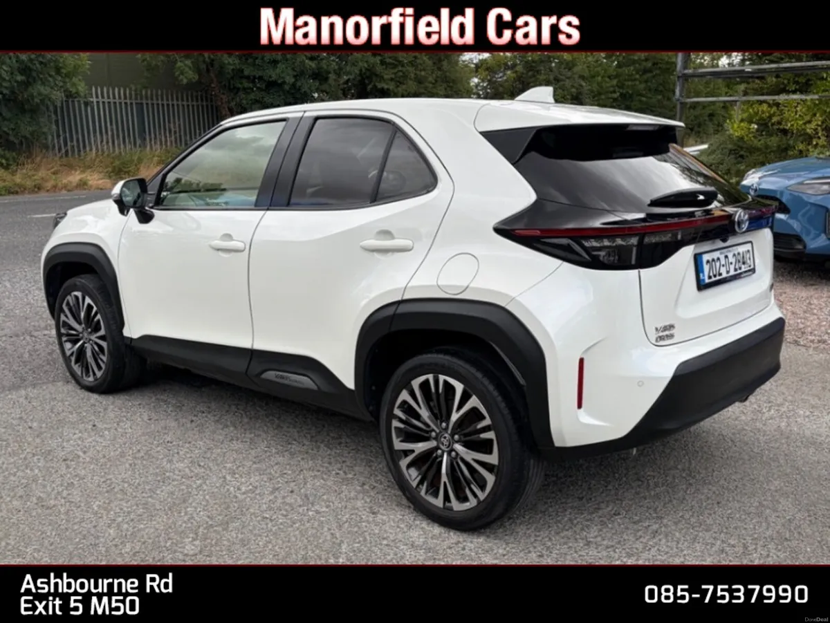 2020 Toyota Yaris Cross 1.5 Petrol Hybrid Auto - Image 6