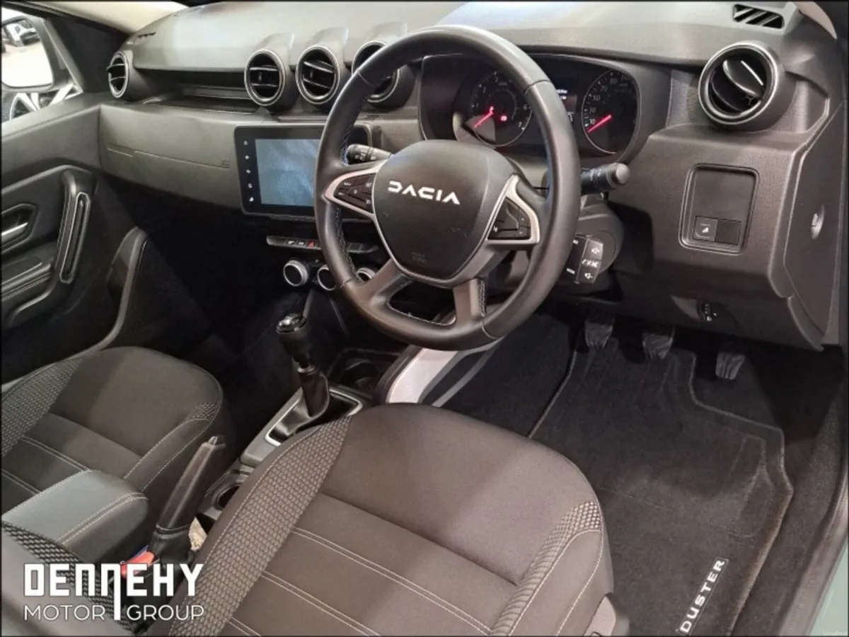 Dacia Duster 1.0 TCe 90 Journey 87.92 Euro p/w - Image 6