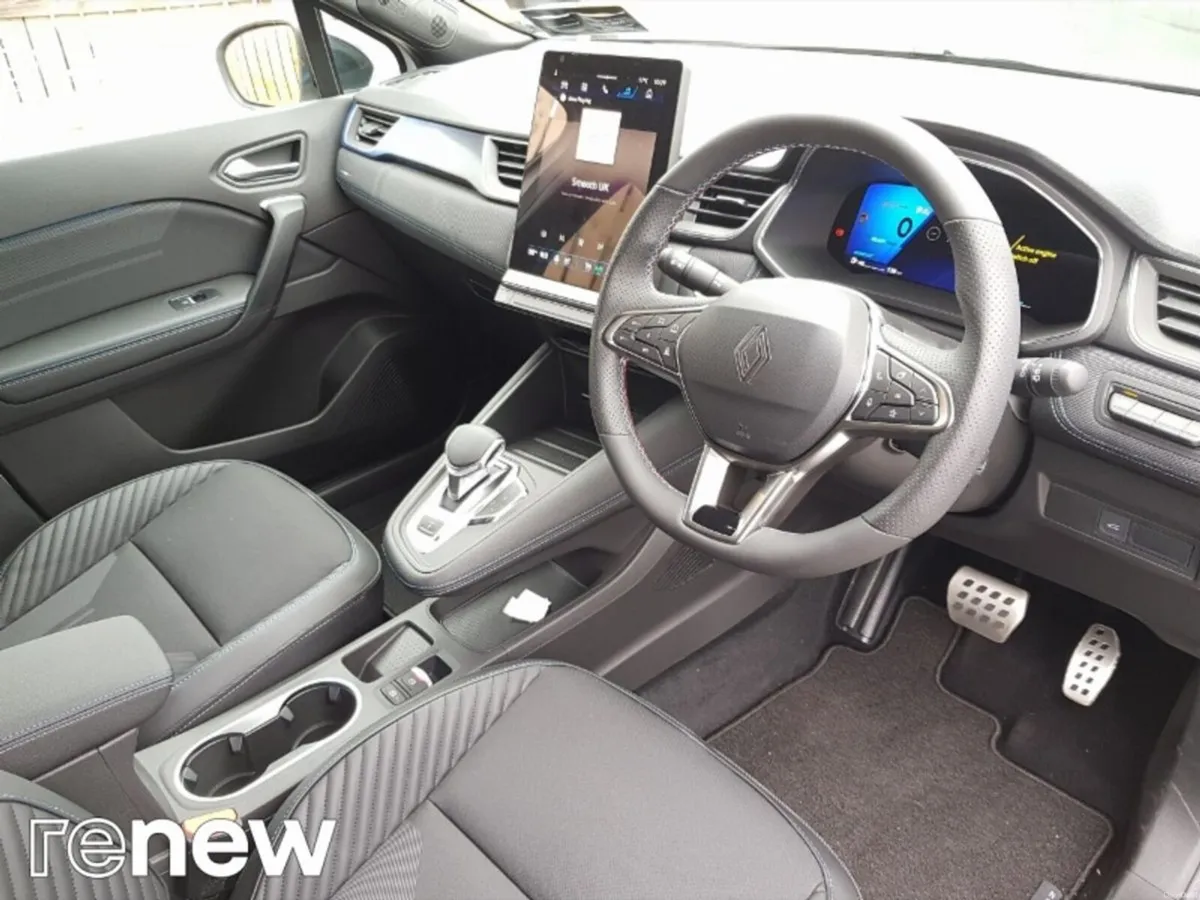 Renault Symbioz E-Tech HEV 145 Techno Esprit Alpin - Image 6