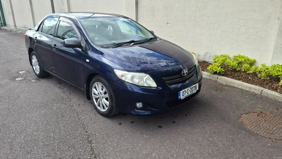 Toyota Corolla 2007 - Image 1