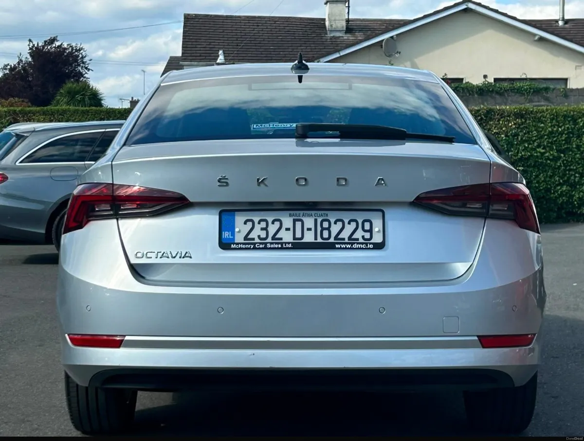 232 Skoda Octavia 1.0TSI *LOW KMS* - Image 6