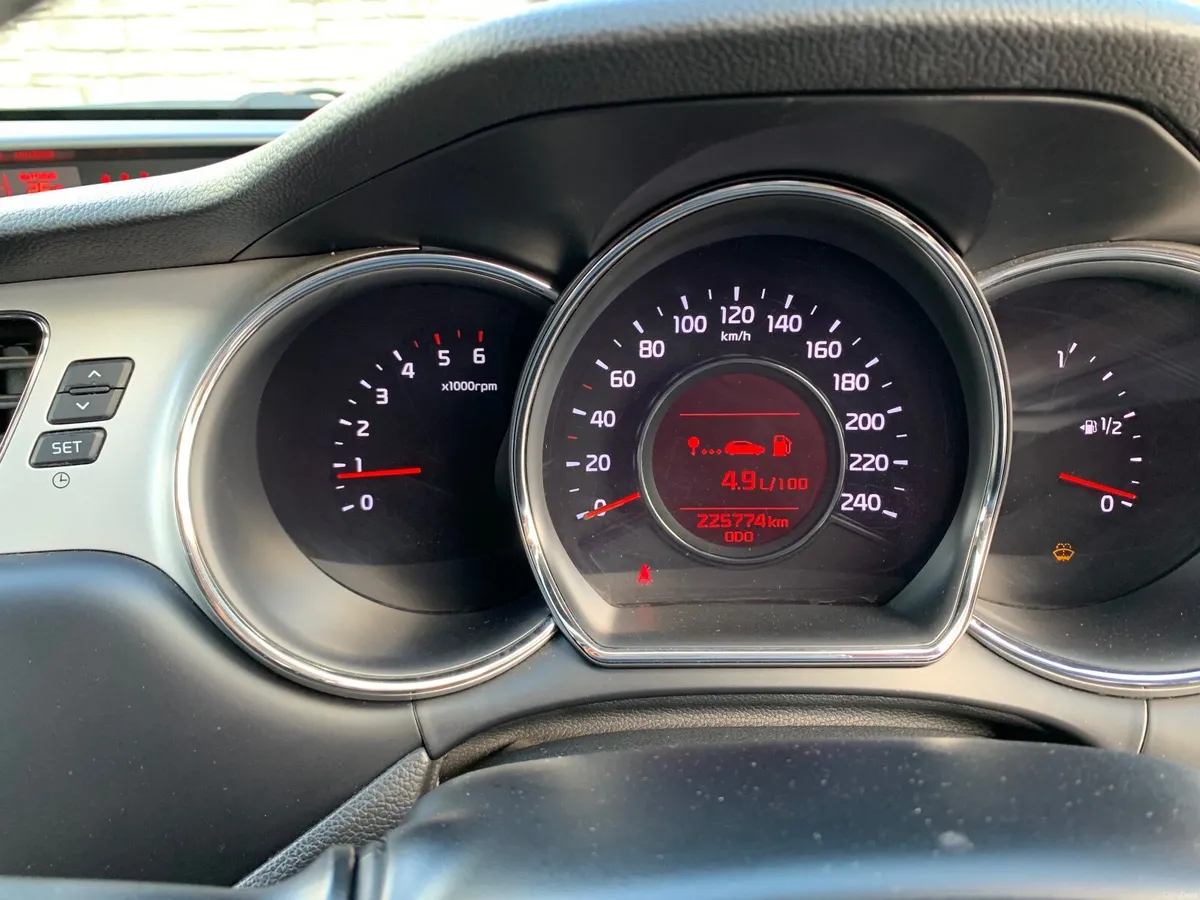 Kia Ceed 2014 - Image 4