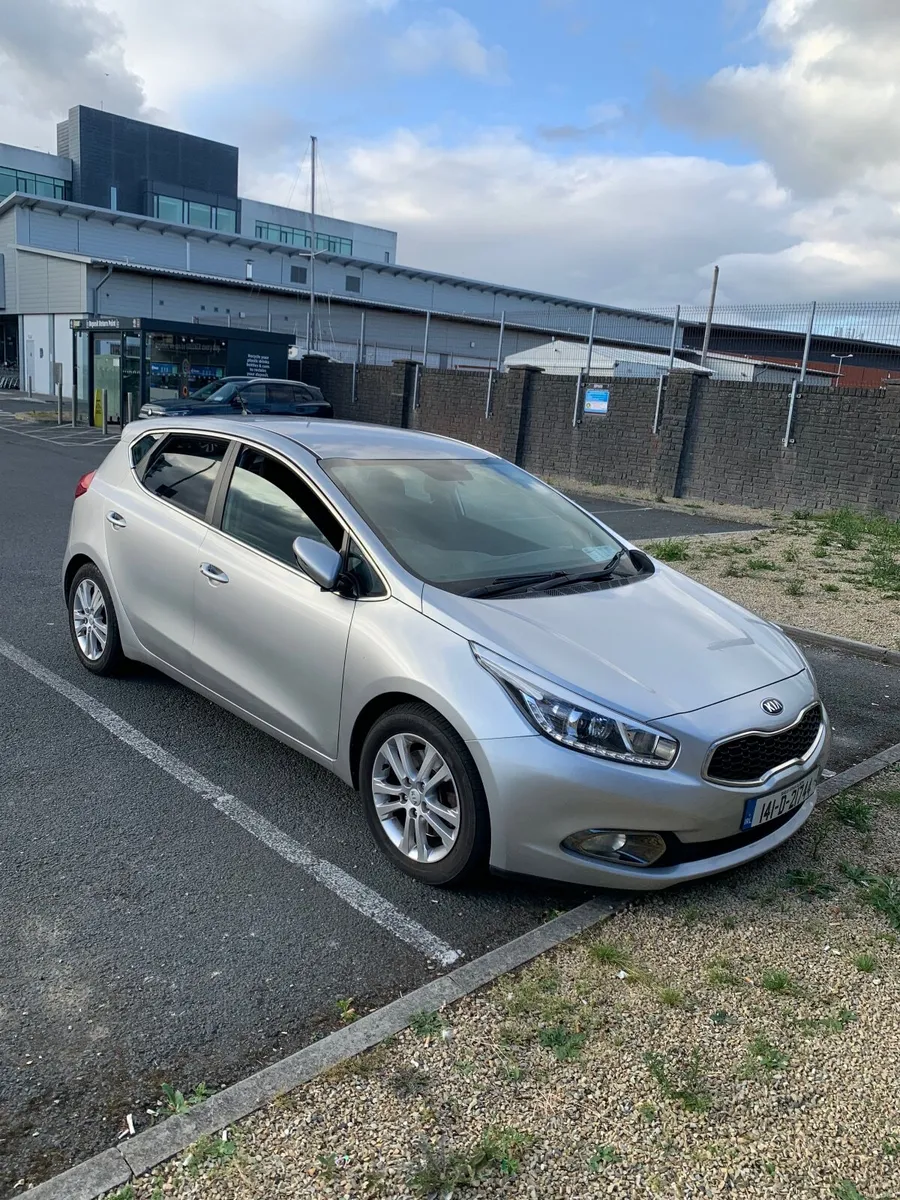 Kia Ceed 2014 - Image 2