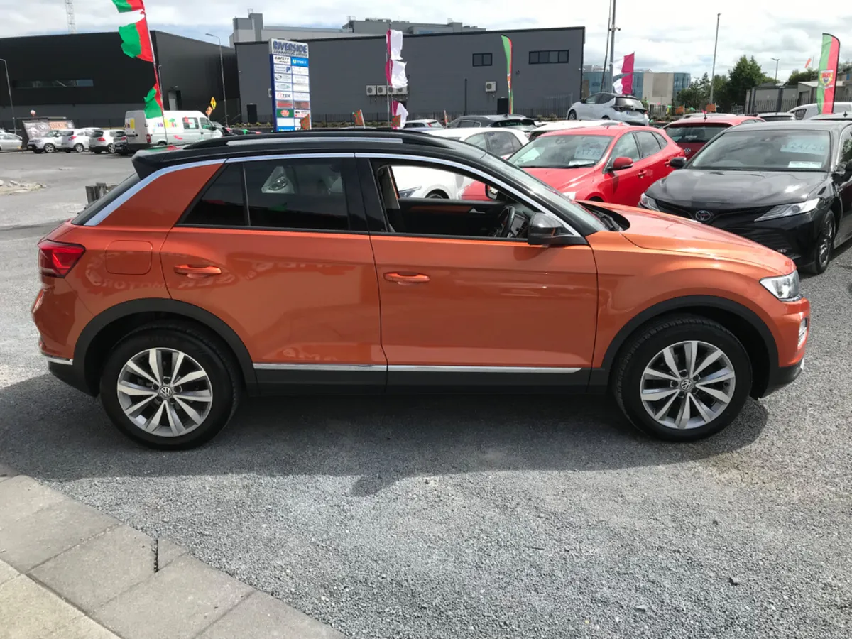 VOLKSWAGEN T-ROC 2019 - Image 5