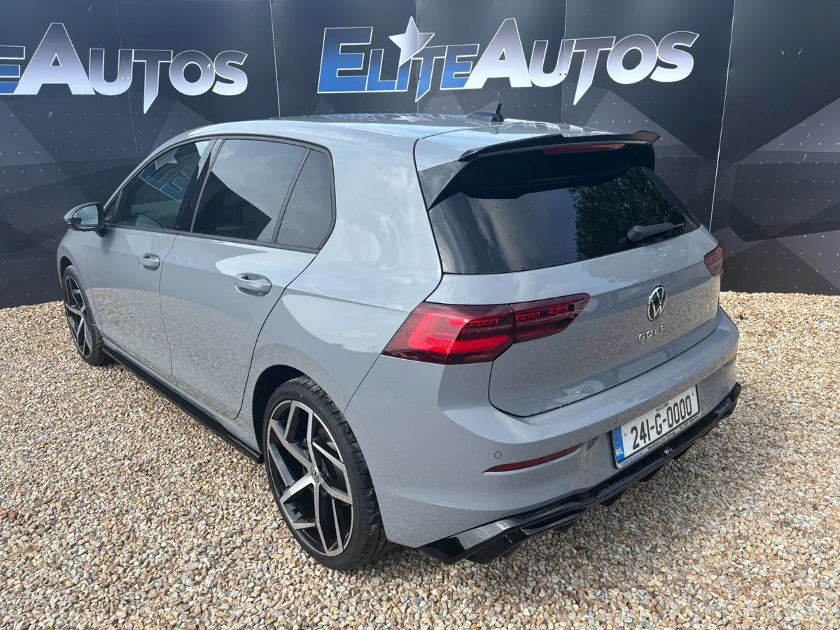 Volkswagen Golf TDI 2.0 150 HP Automatic - Image 3