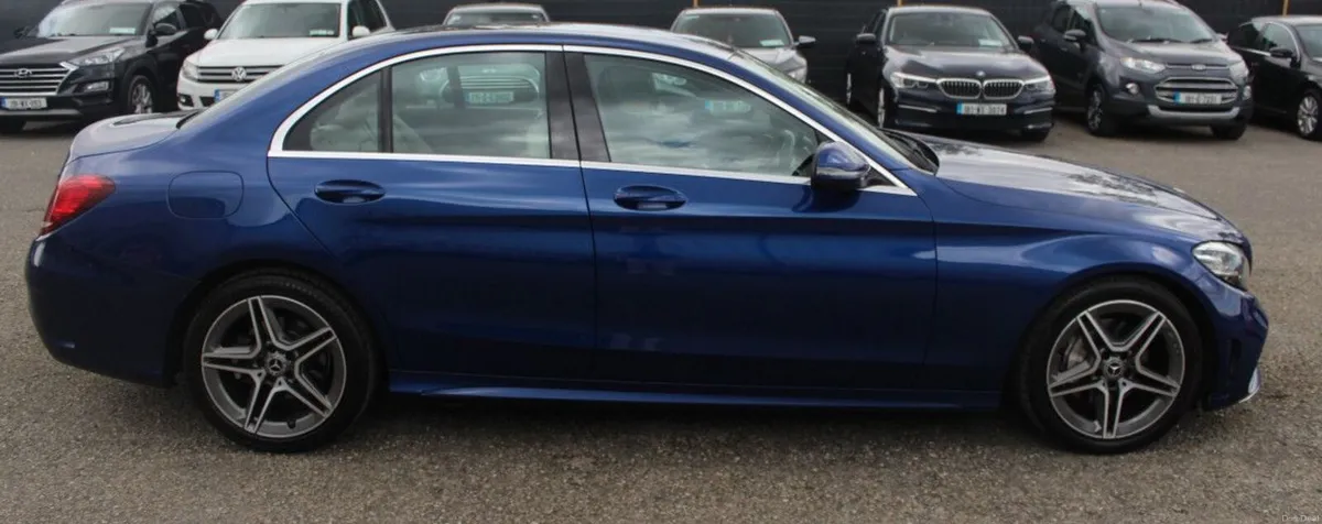 Mercedes-Benz C-Class 2019 AVANTGARDE - Image 2