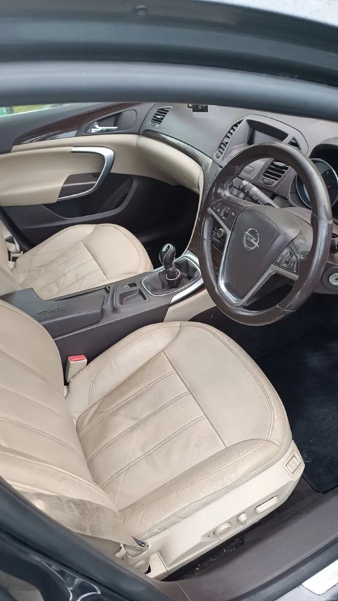 Opel Insignia 2012 - Image 2