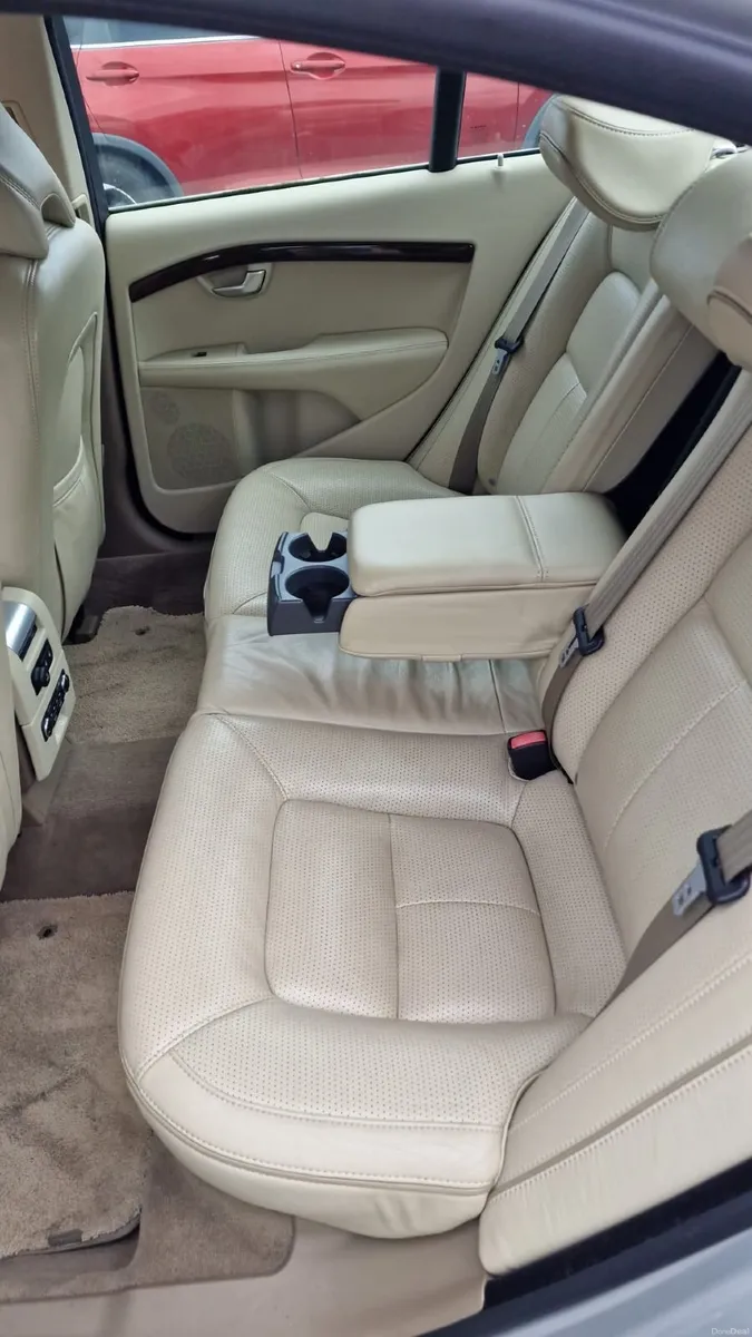 2010 Volvo S80 Executive 2.4L D5 5 Cyl NCT 04/27 - Image 6