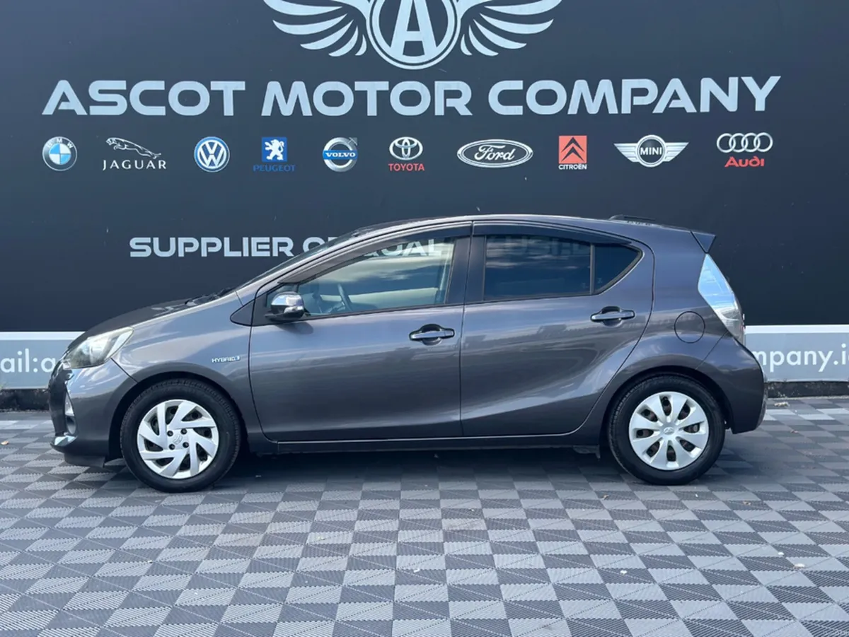 Toyota Aqua 1.5 Petrol Hybrid - Image 5