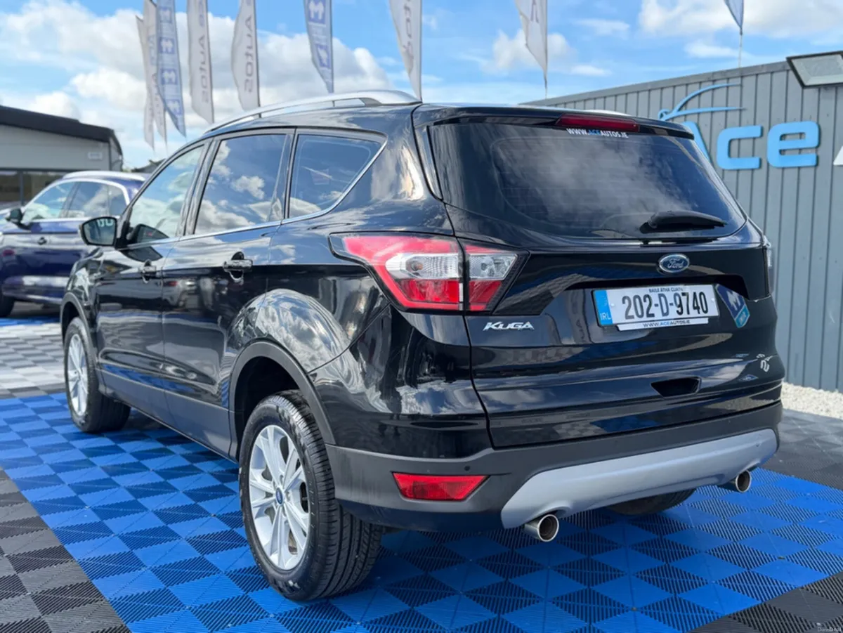 Ford Kuga TITANIUM - 4 SEATS - 1.5 DIESEL - MANUAL - Image 5