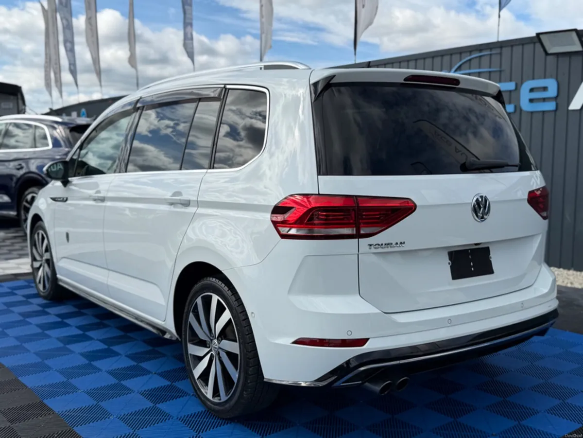 Volkswagen Touran R-LINE - 1.4 PETROL - AUTO - 7 S - Image 5