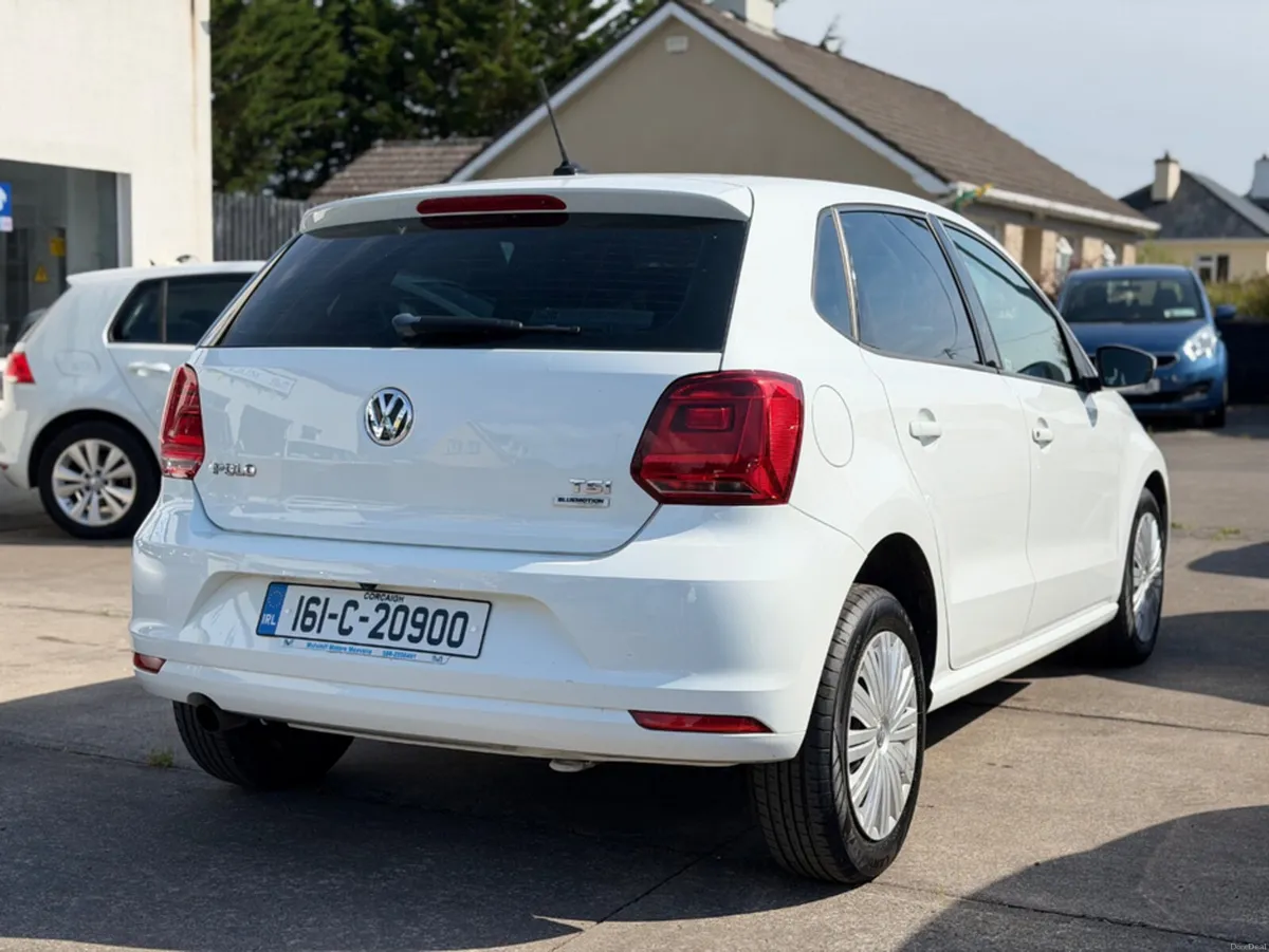Volkswagen Polo AUTO - Image 6