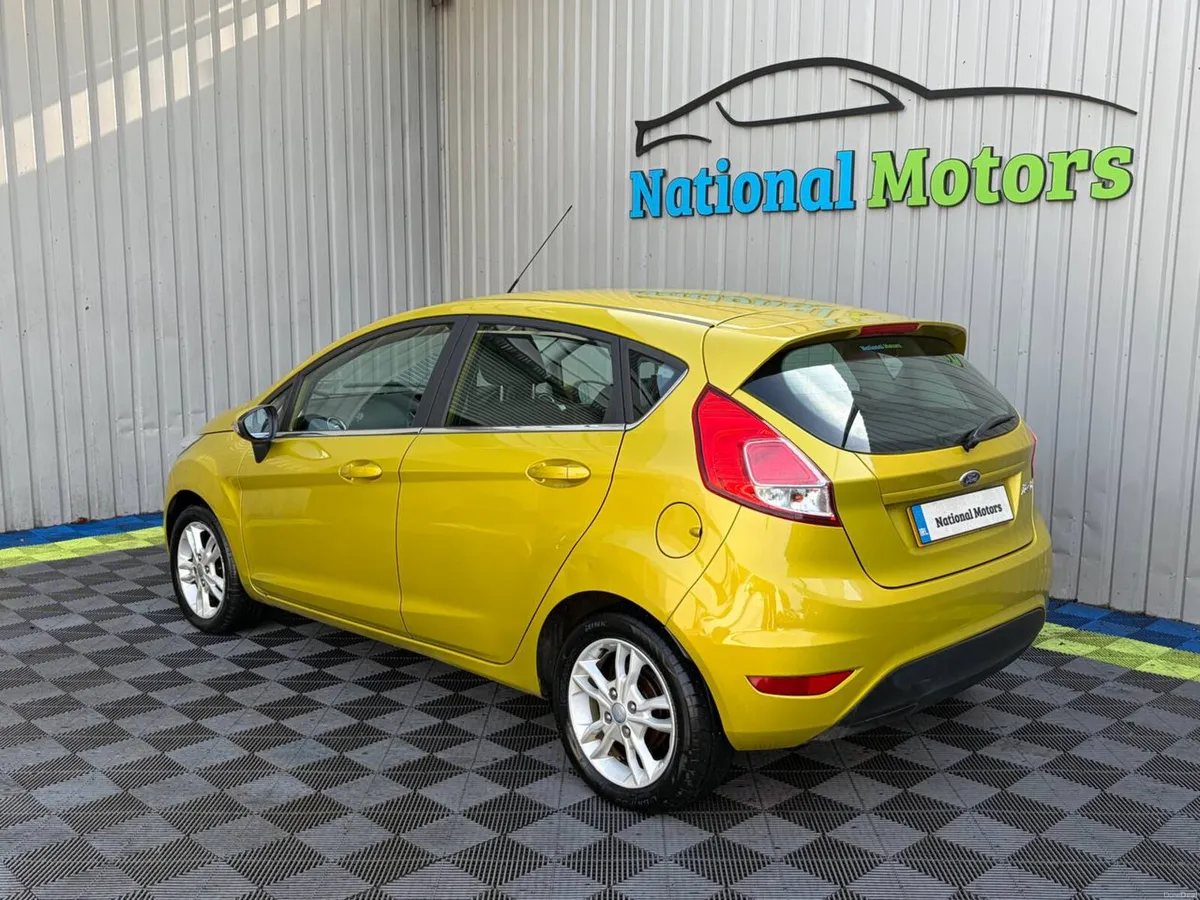 2015 Ford Fiesta 1.2 PETROL - SPECIAL EDITION - Image 6