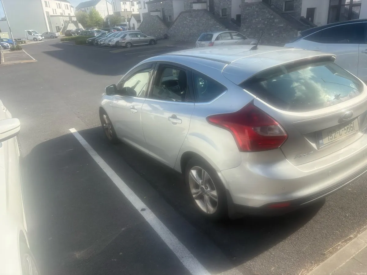 Car - Image 2