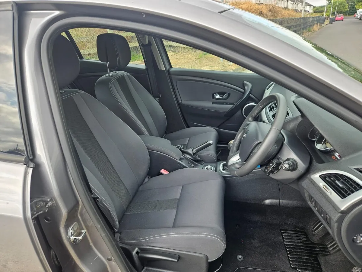 2011 RENAULT MEGANE 1.5 DCI DYNAMIQUE TOM TOM - Image 6