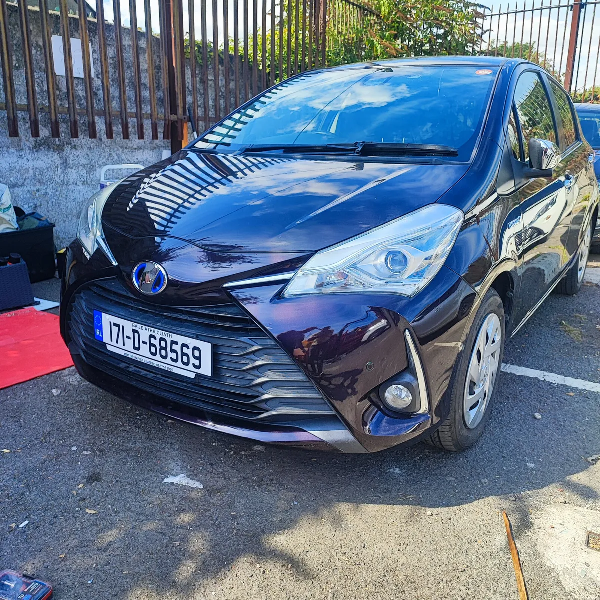 2017 Toyota Yaris/Vitz, Automatic, High Specs - Image 2