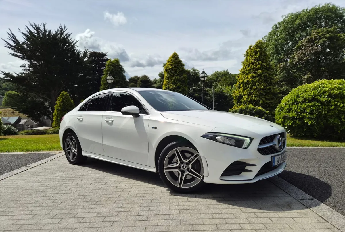 2021 Mercedes A250E 1.3 AMG LINE PHEV HYBRID AUTO - Image 2