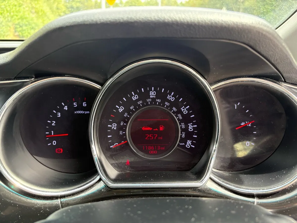 Kia ceed 2016 - Image 4