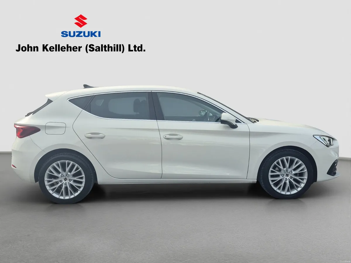 SEAT Leon  Excellence - Image 2