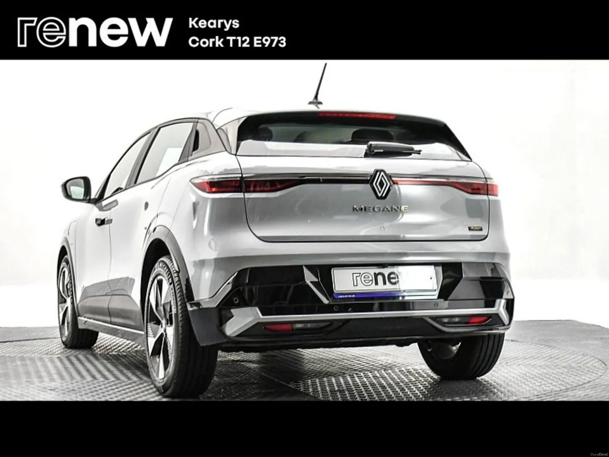 Renault Megane E-Tech Equilibre EV60 220hp - Image 3