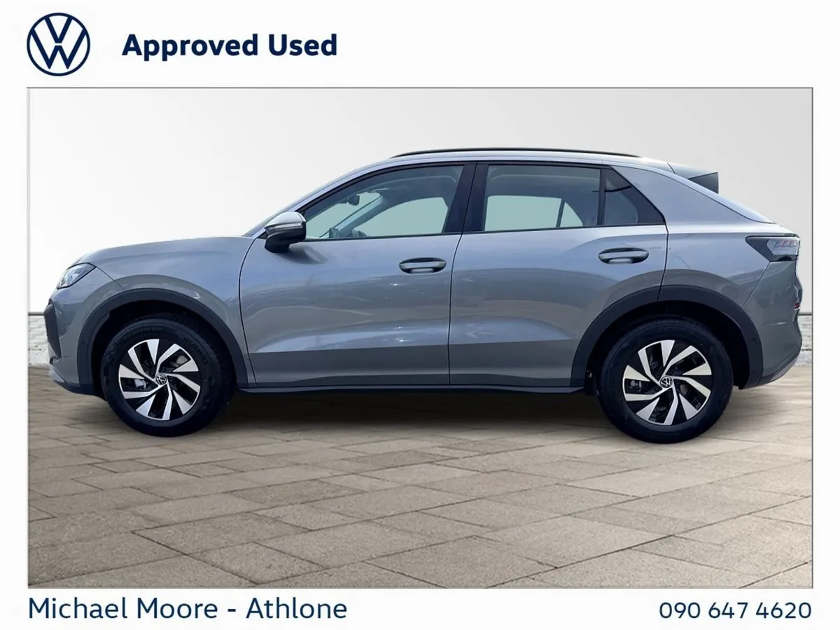 Volkswagen T-Roc LIFE 1.5TSI 116HP MHEV - Image 5