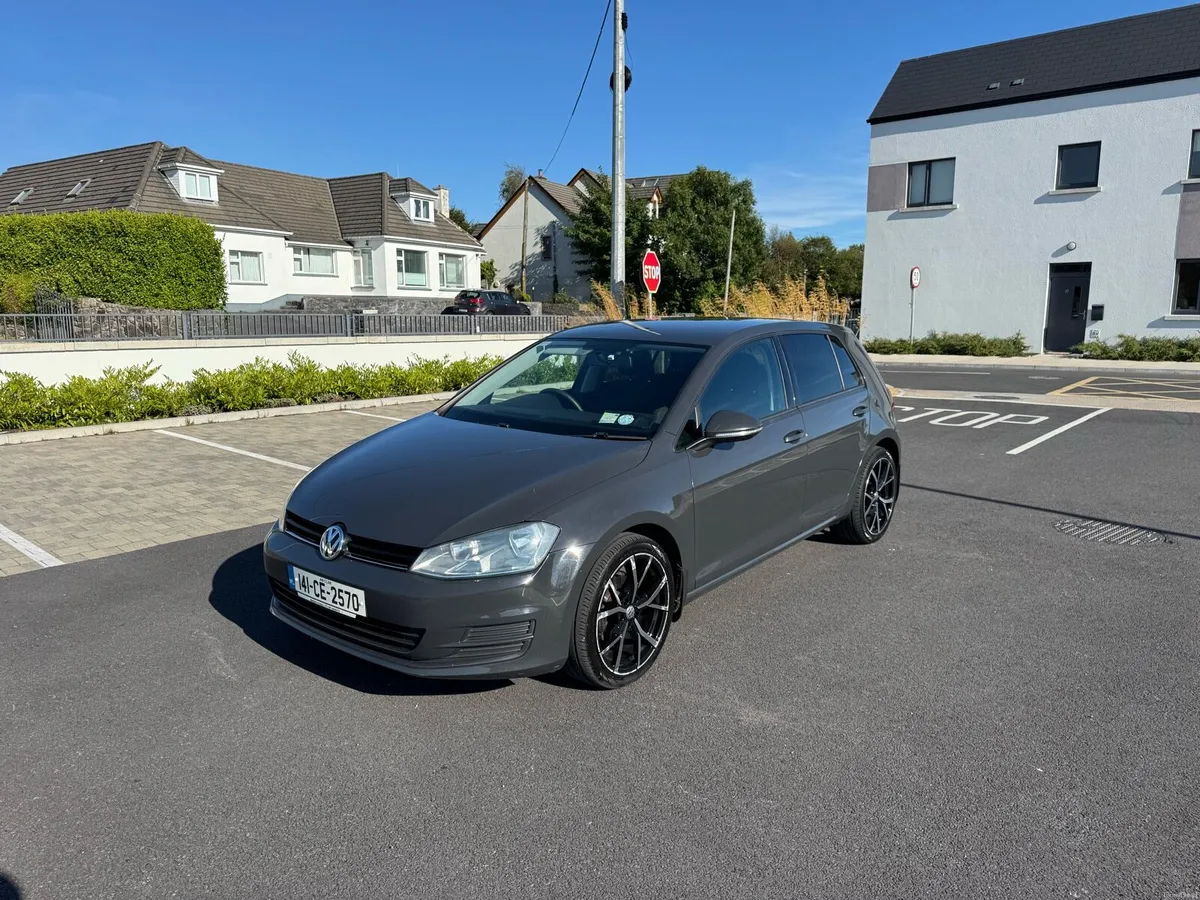 Volkswagen Golf 1.2 TFSI BLUEMOTION New NCT 07/27 - Image 1