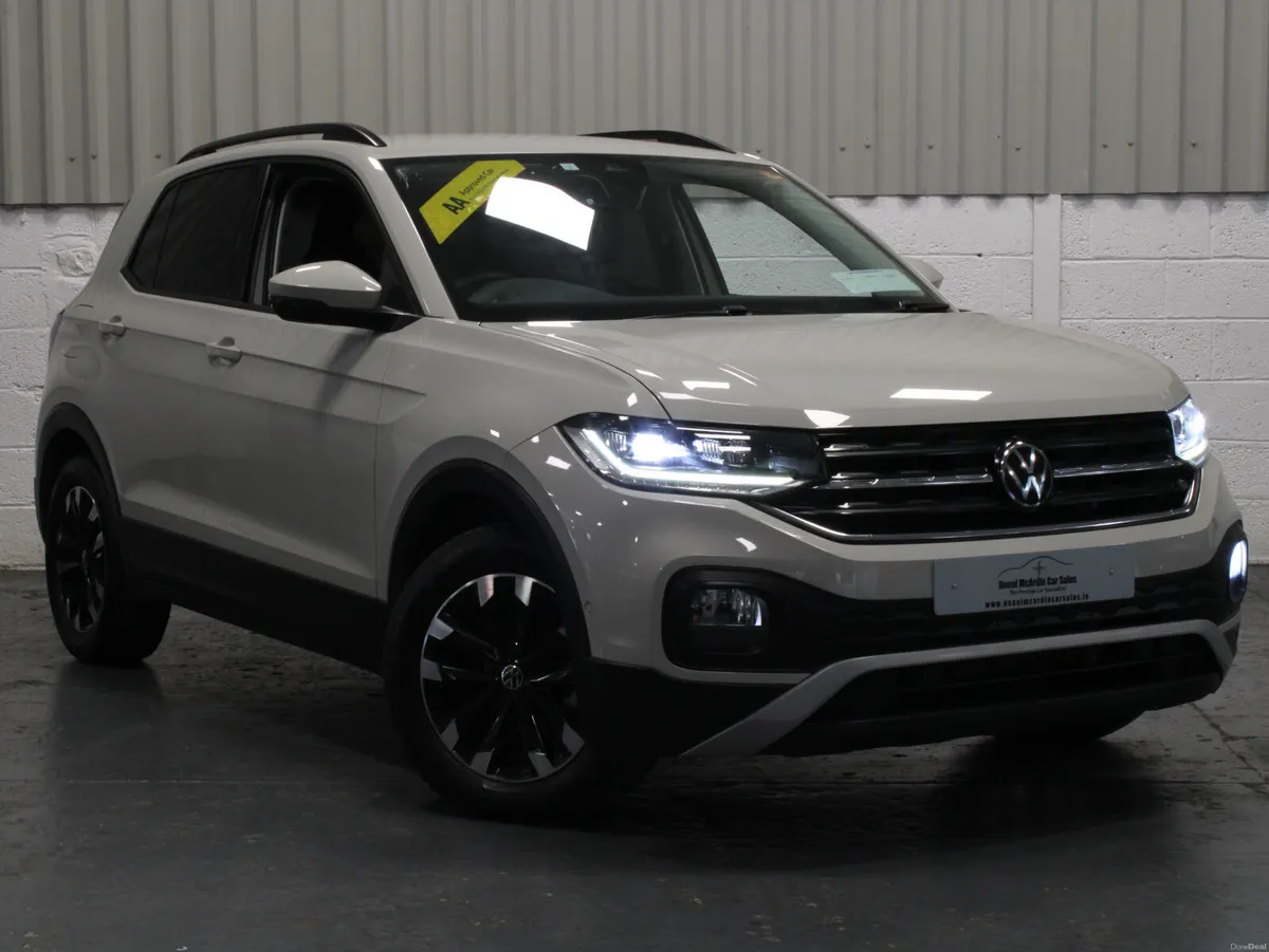 2023 Volkswagen  T-Cross - Image 4