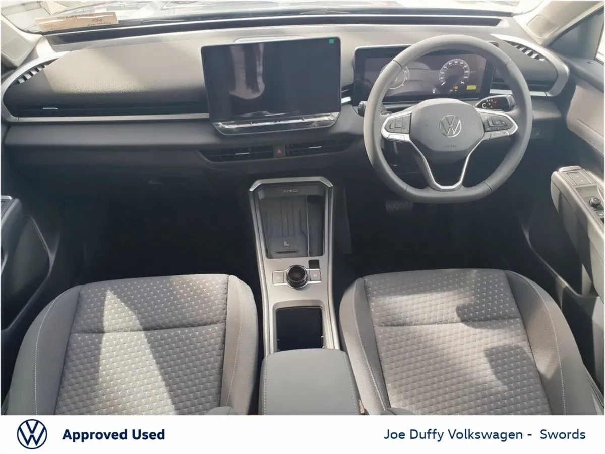 Volkswagen T-Roc LIFE 1.5TSI 116HP MHEV - Image 2