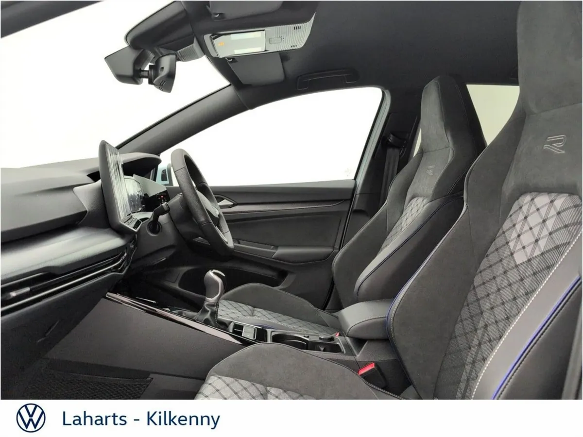 Volkswagen Golf R-LINE 1.5TSI 5DR 150HP - Image 4