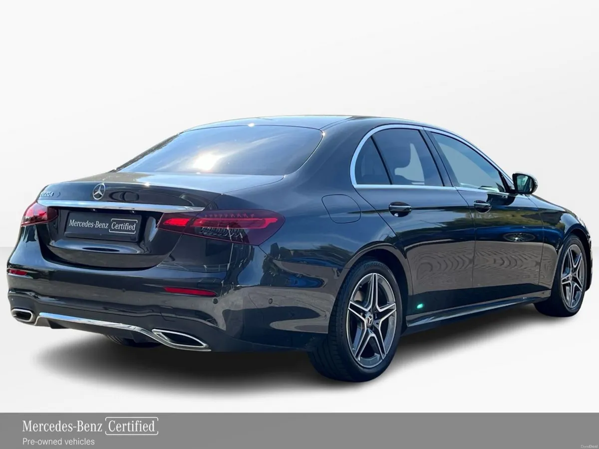 Mercedes-Benz E-Class E 300D AMG/Avantgarde Pack S - Image 3