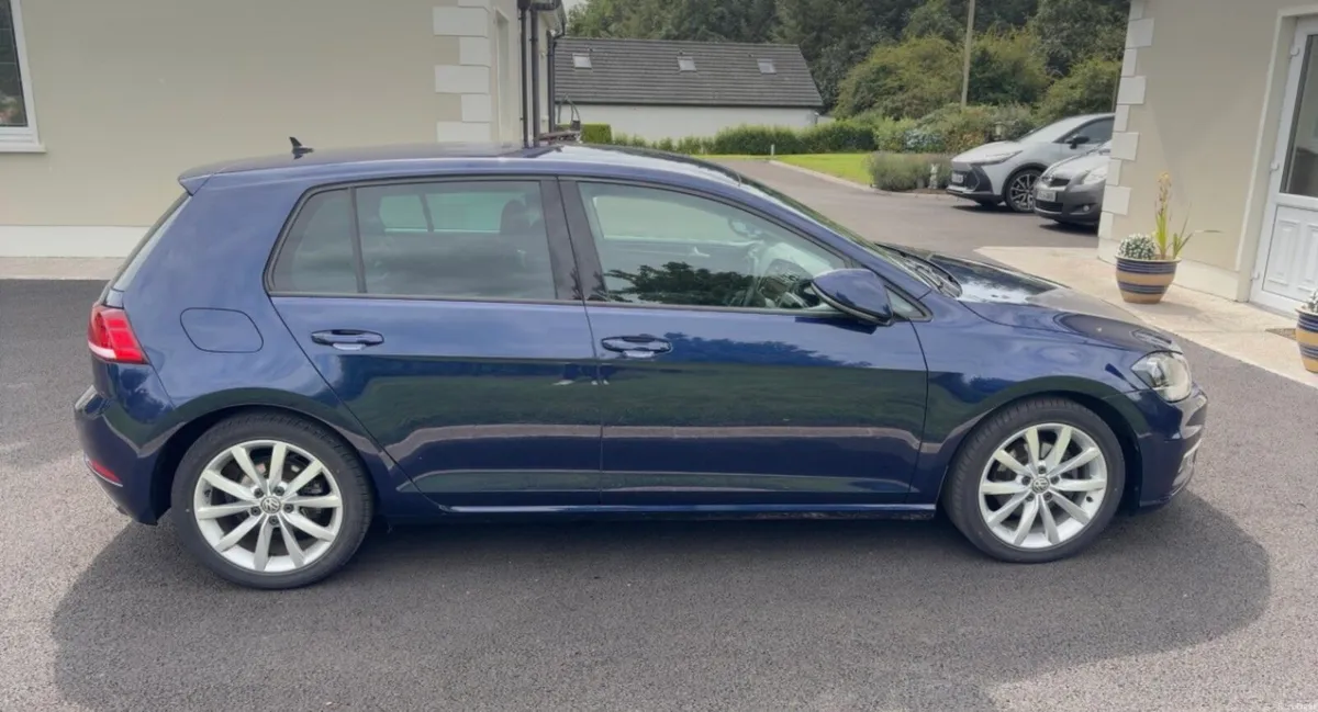 VW Golf Highline 2.0 TDI - Image 2