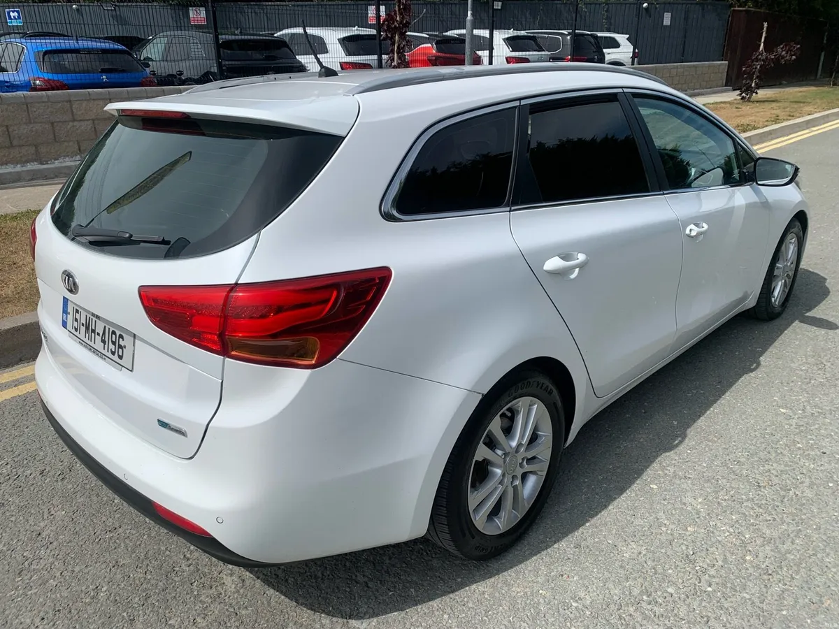 2015 Kia Ceed diesel, Nctd 5/27, Taxed 8/26 - Image 3