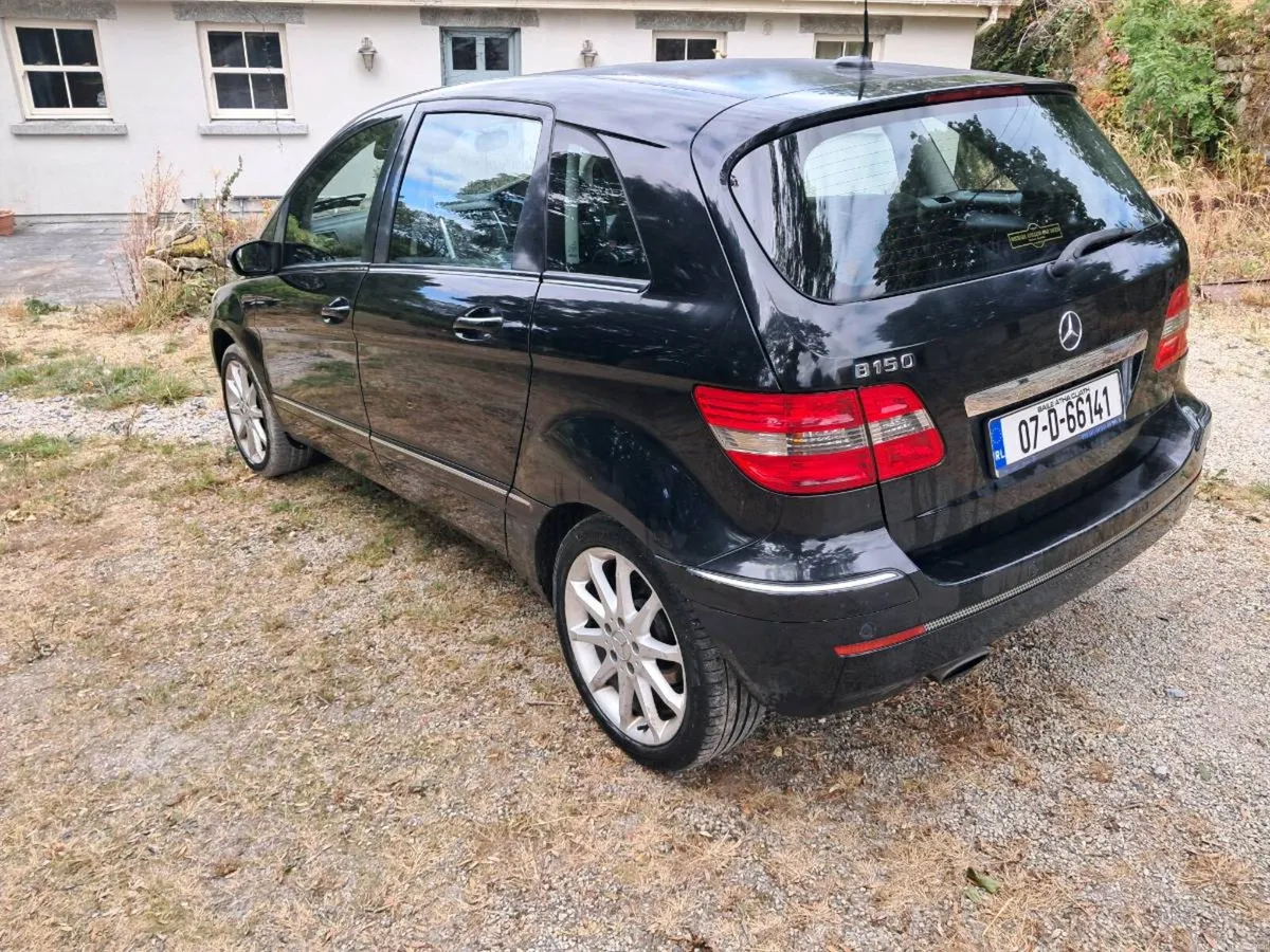Mercedes  b150 - Image 4