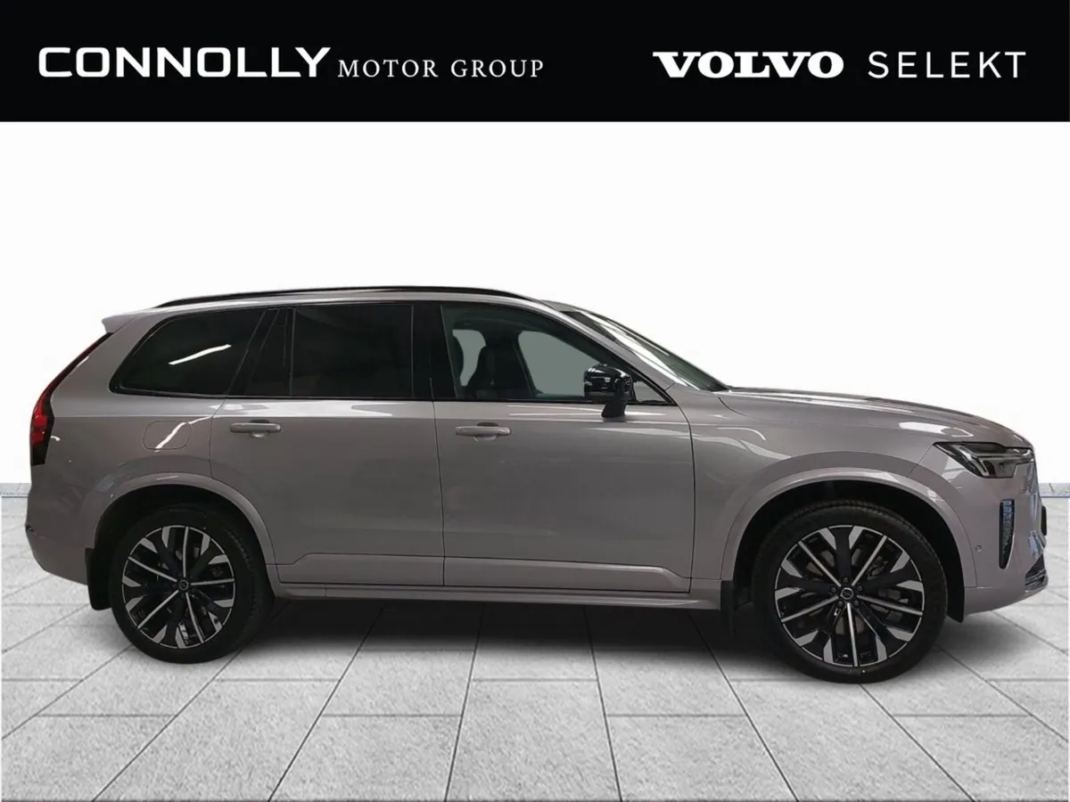 Volvo XC90 T8 PHEV AWD Ultra Dark - Image 3