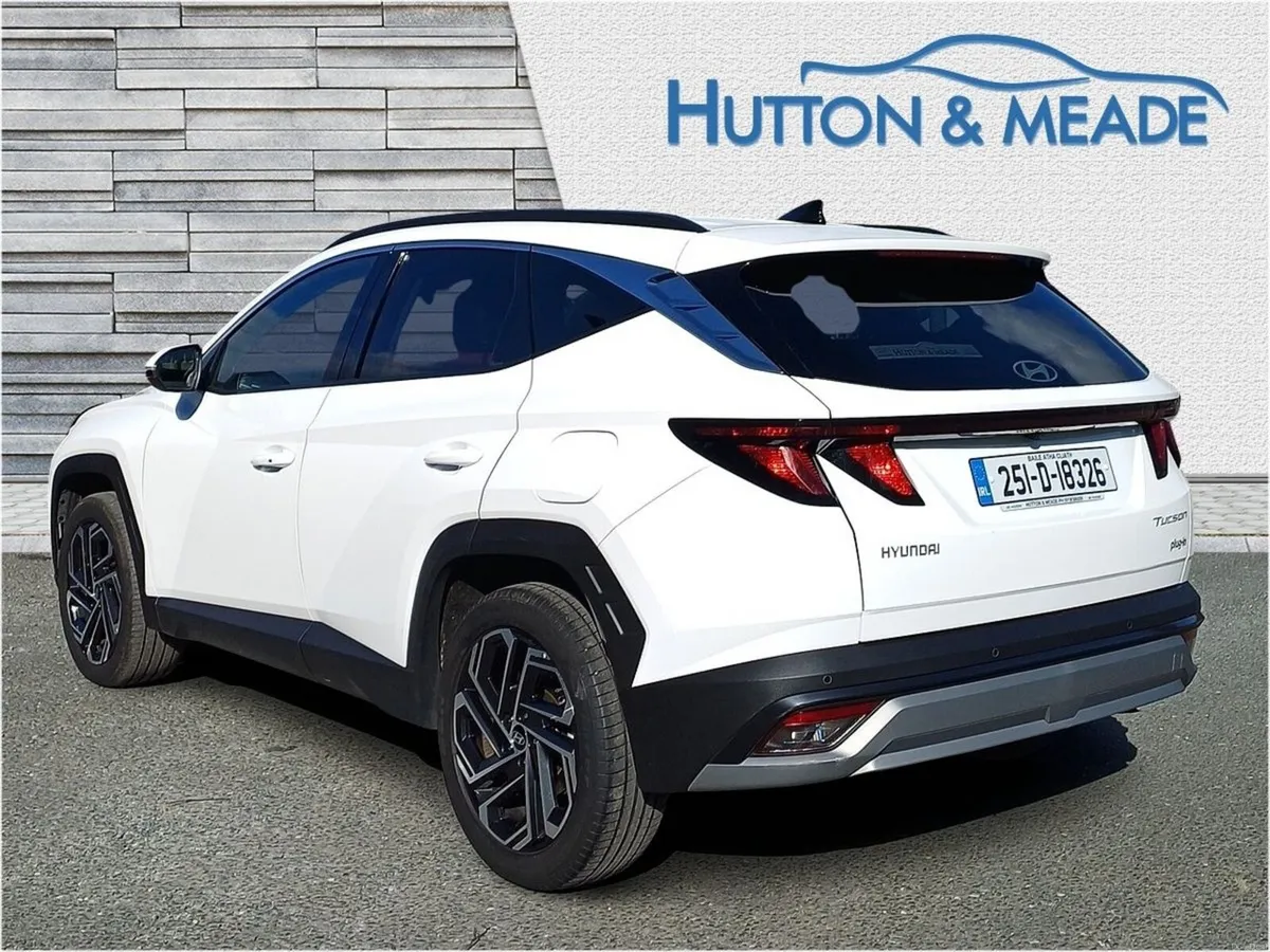 Hyundai Tucson Executive PHEV 1.6 Petrol 5dr - Image 2
