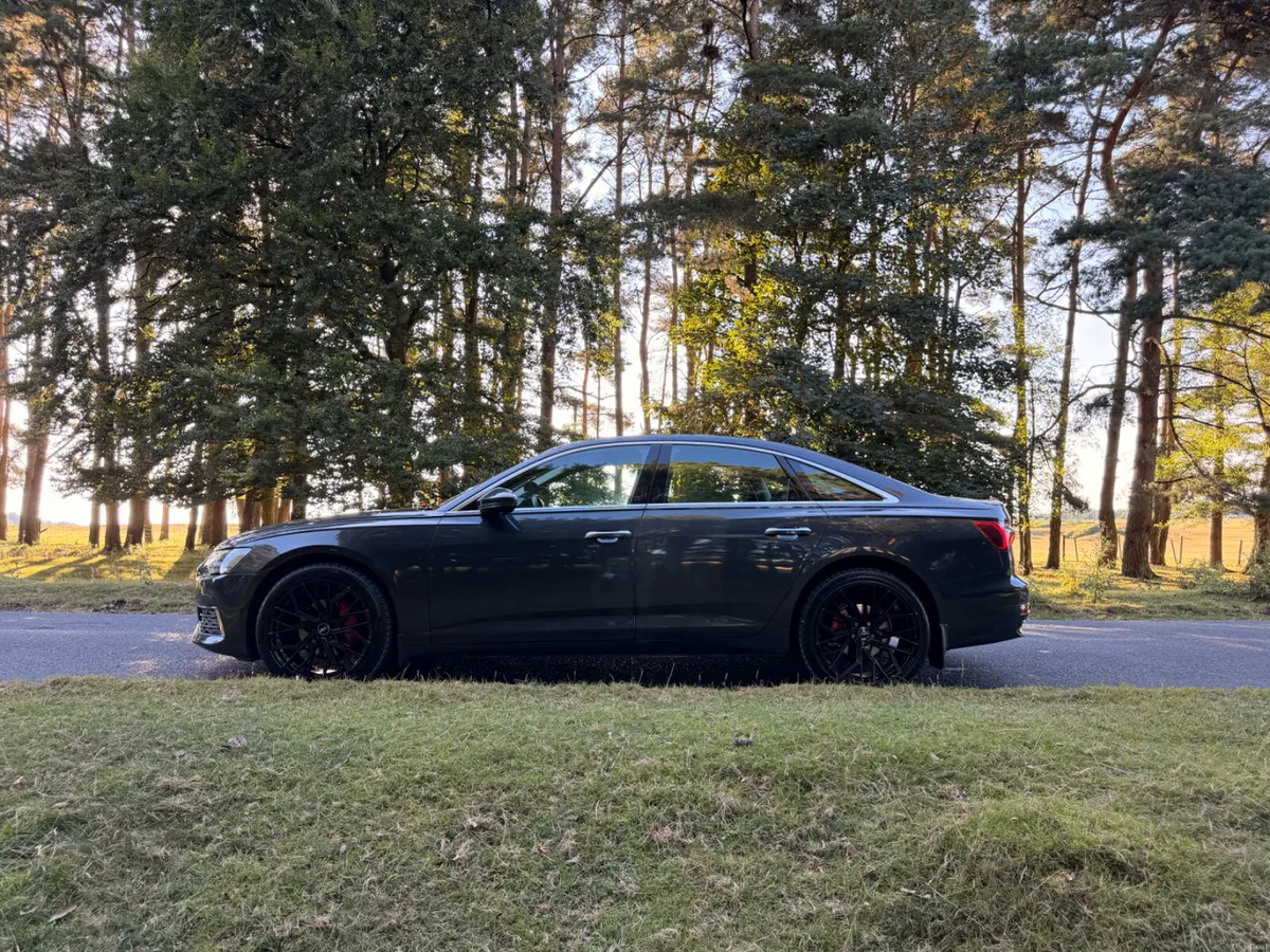 Audi A6 2023 40 TDI Auto Huge Spec - Image 4