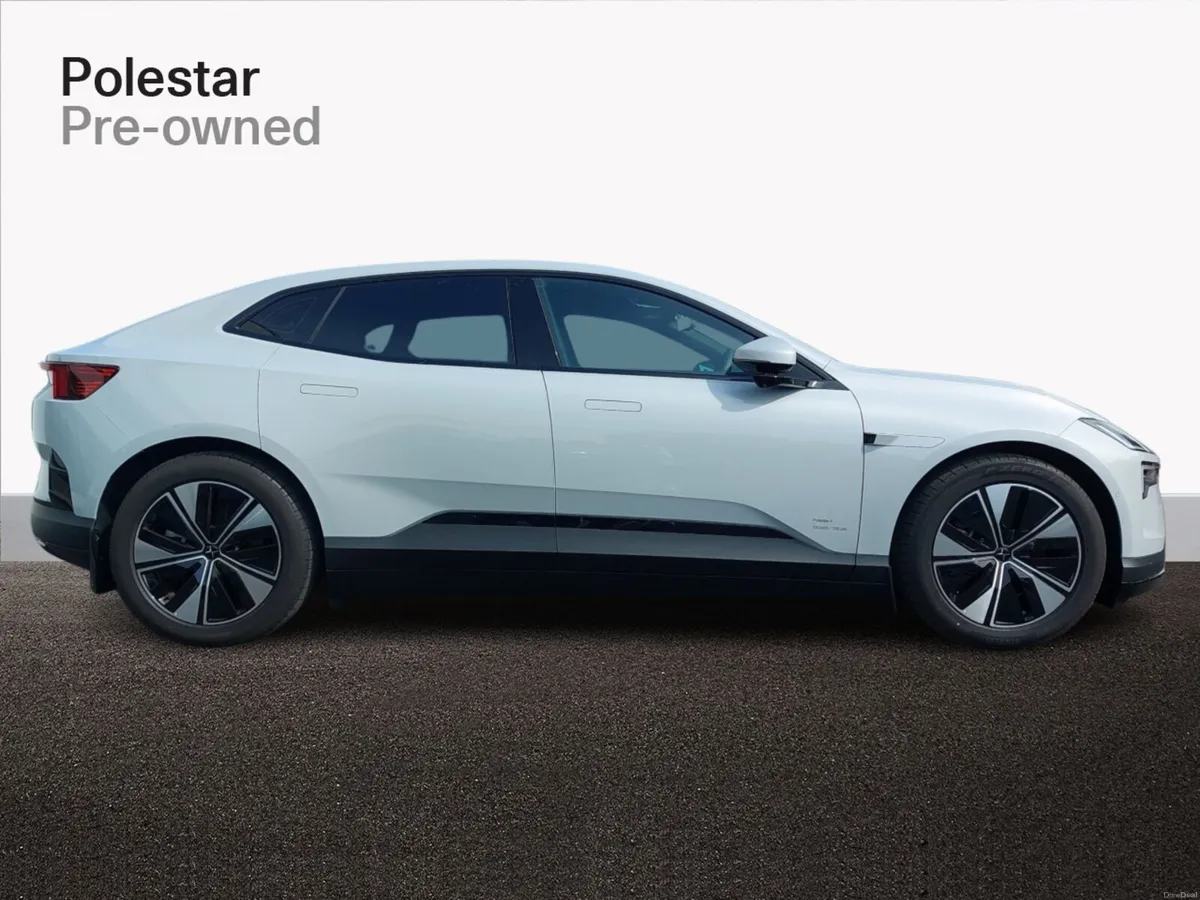 Polestar 4 2025 - 620km WLTP - Only 7,500km - Image 2