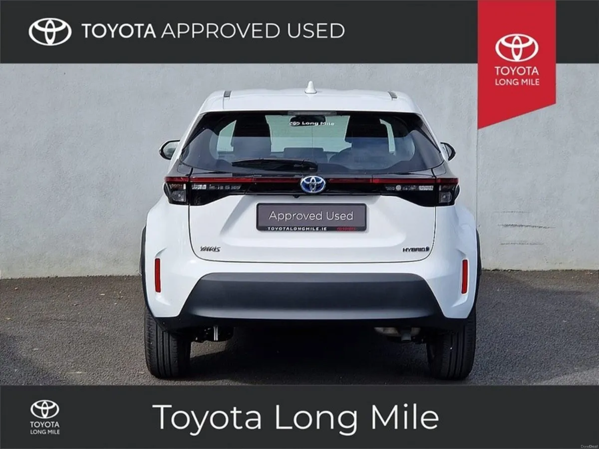 Toyota Yaris Cross 1.5 Hybrid Luna 5dr *This Car I - Image 4