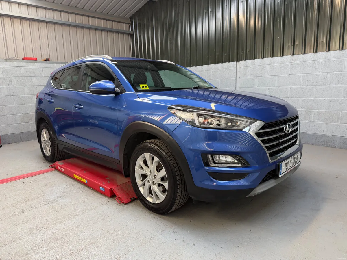 2019 HYUNDAI TUCSON EXECUTIVE - Image 2