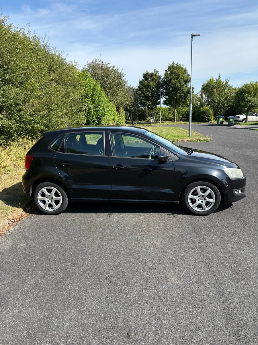 Low Mileage Volkswagen Polo - Image 2