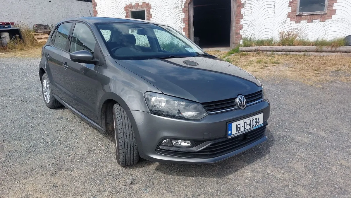 Volkswagen Polo 2016 1.0l petrol manual - Image 2