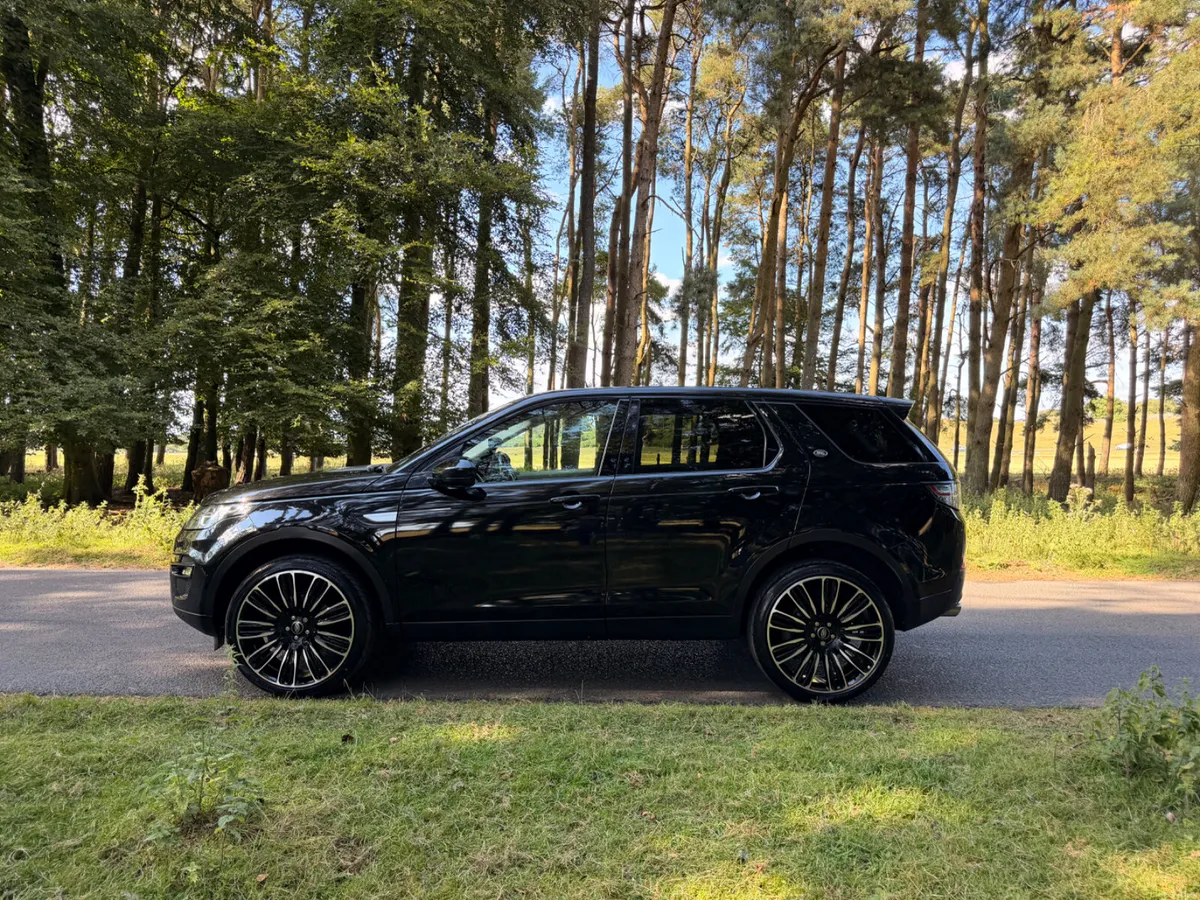 Land Rover Discovery Sport 2016 Low KM - Image 4