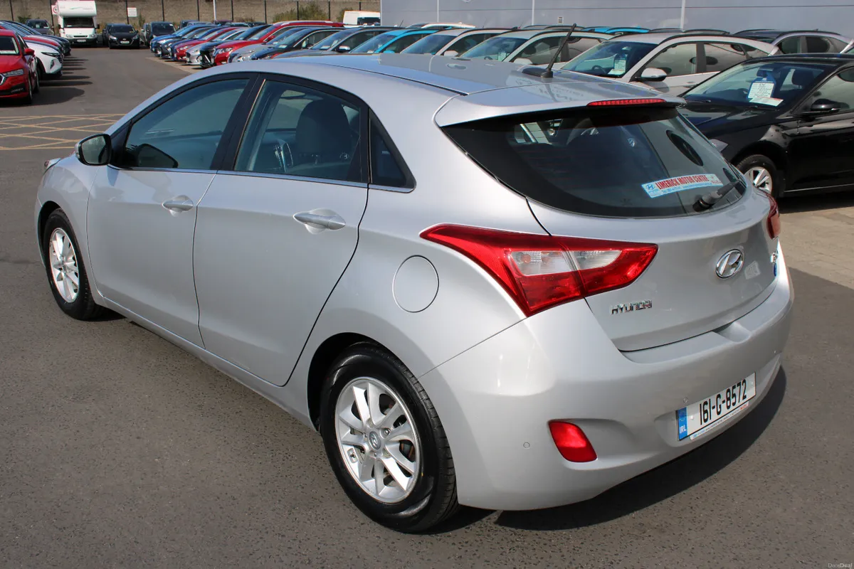 Hyundai i30 2016 - Image 3