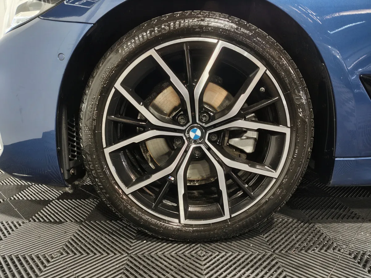 BMW 5-Series 2022 520D MSPORT XDRIVE FULL SPEC - Image 6