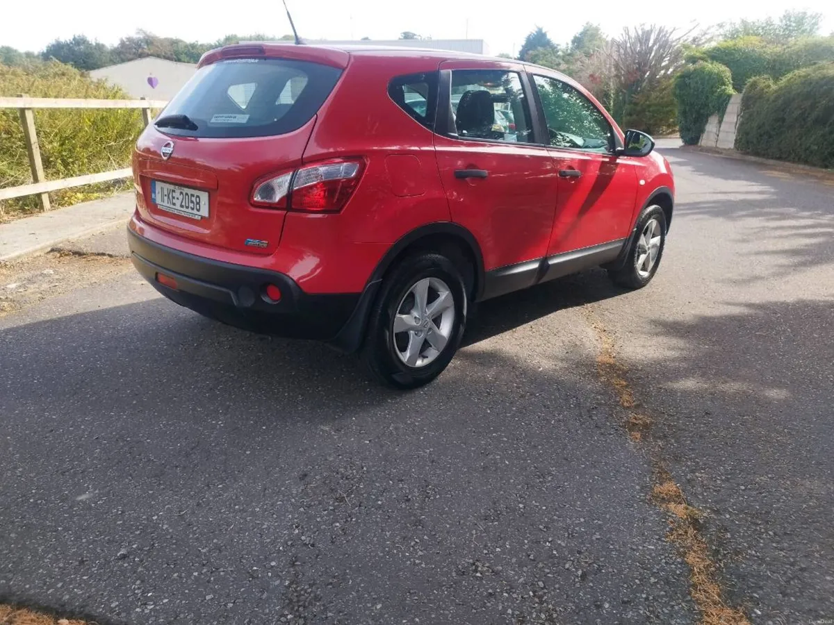 11 Nissan Qashqai 1.5 Dci Diesel very clean - Image 5