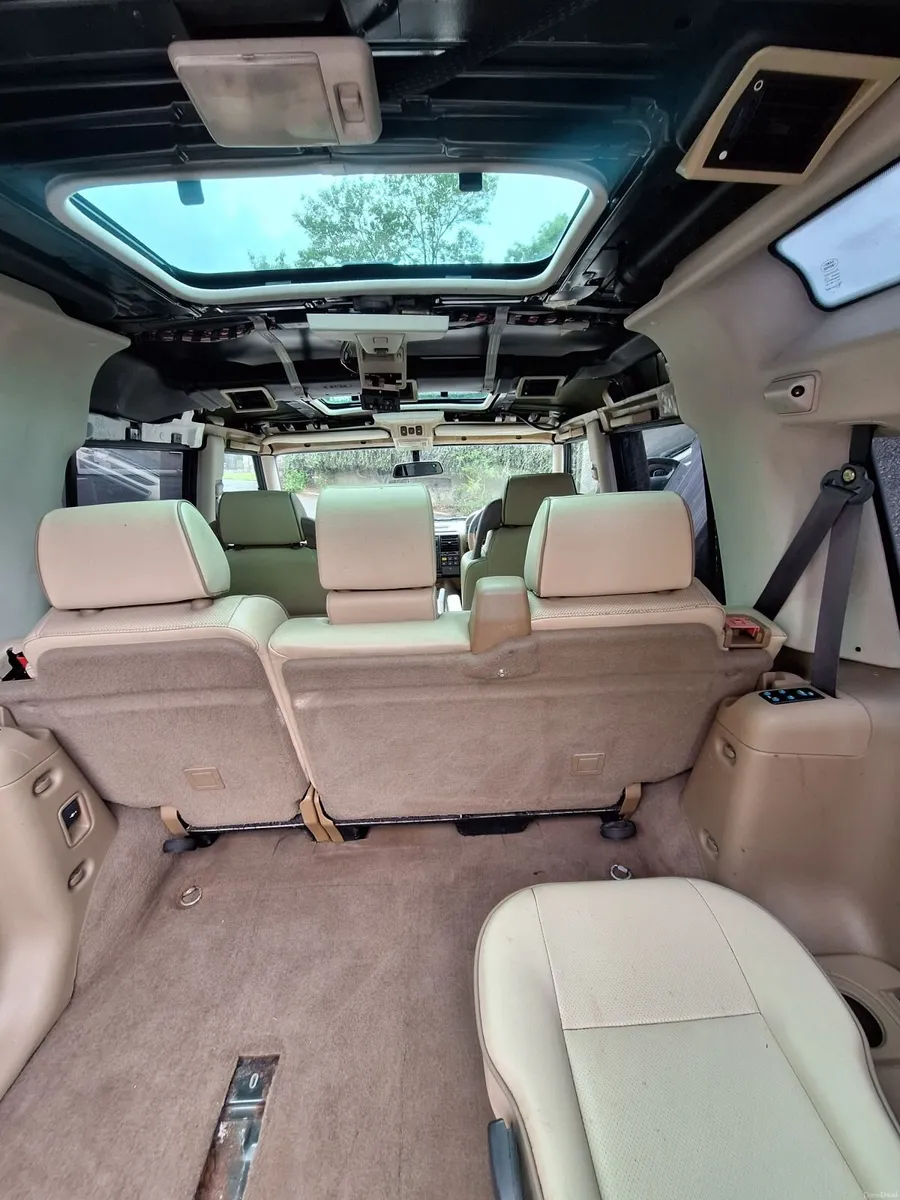 Land Rover Discovery 2001 - Image 6