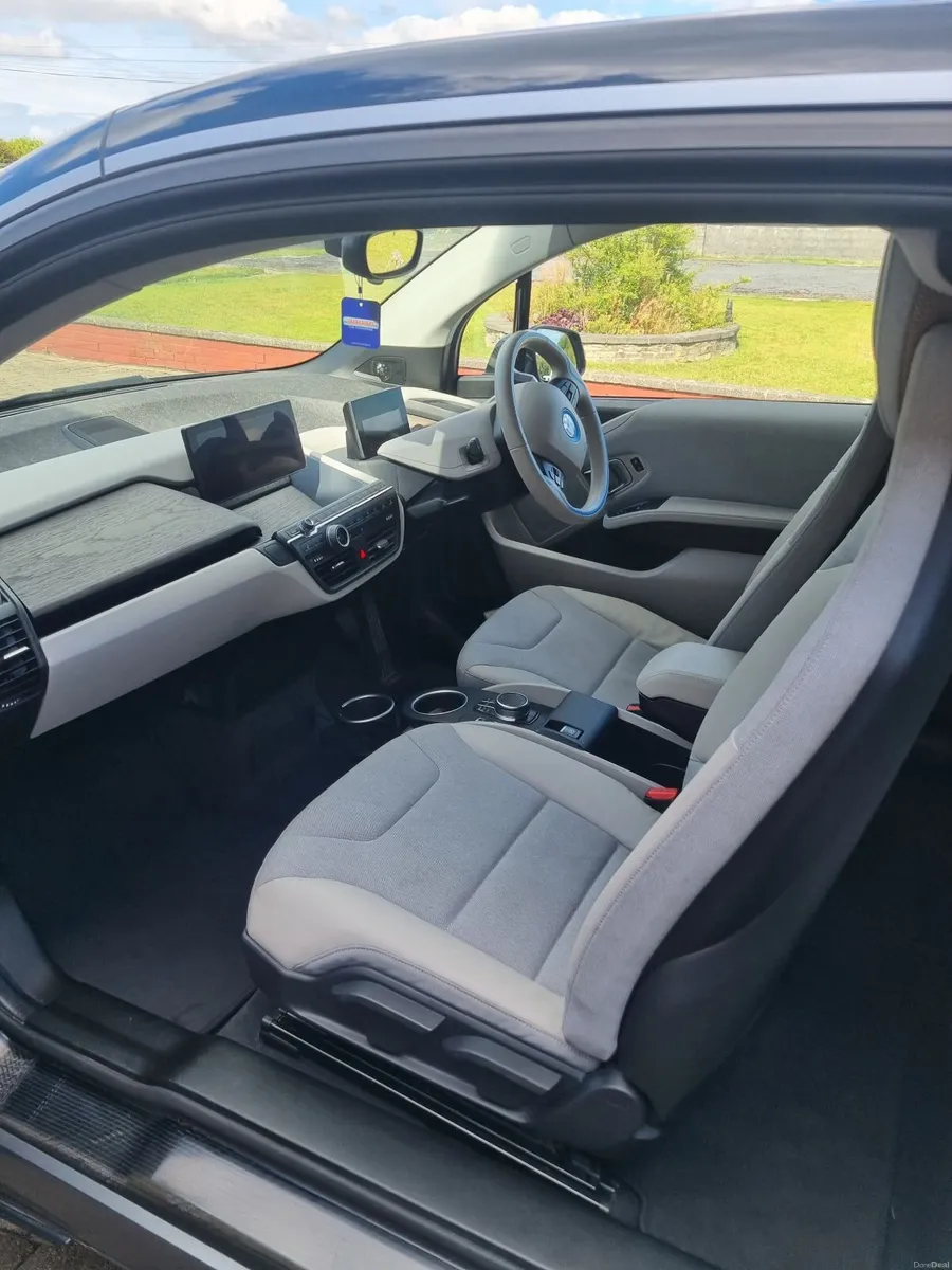 BMW i3 2021 - Image 3