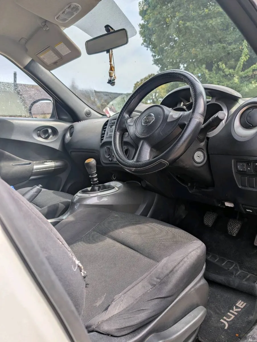 Tax and tested Nissan Juke - Image 4
