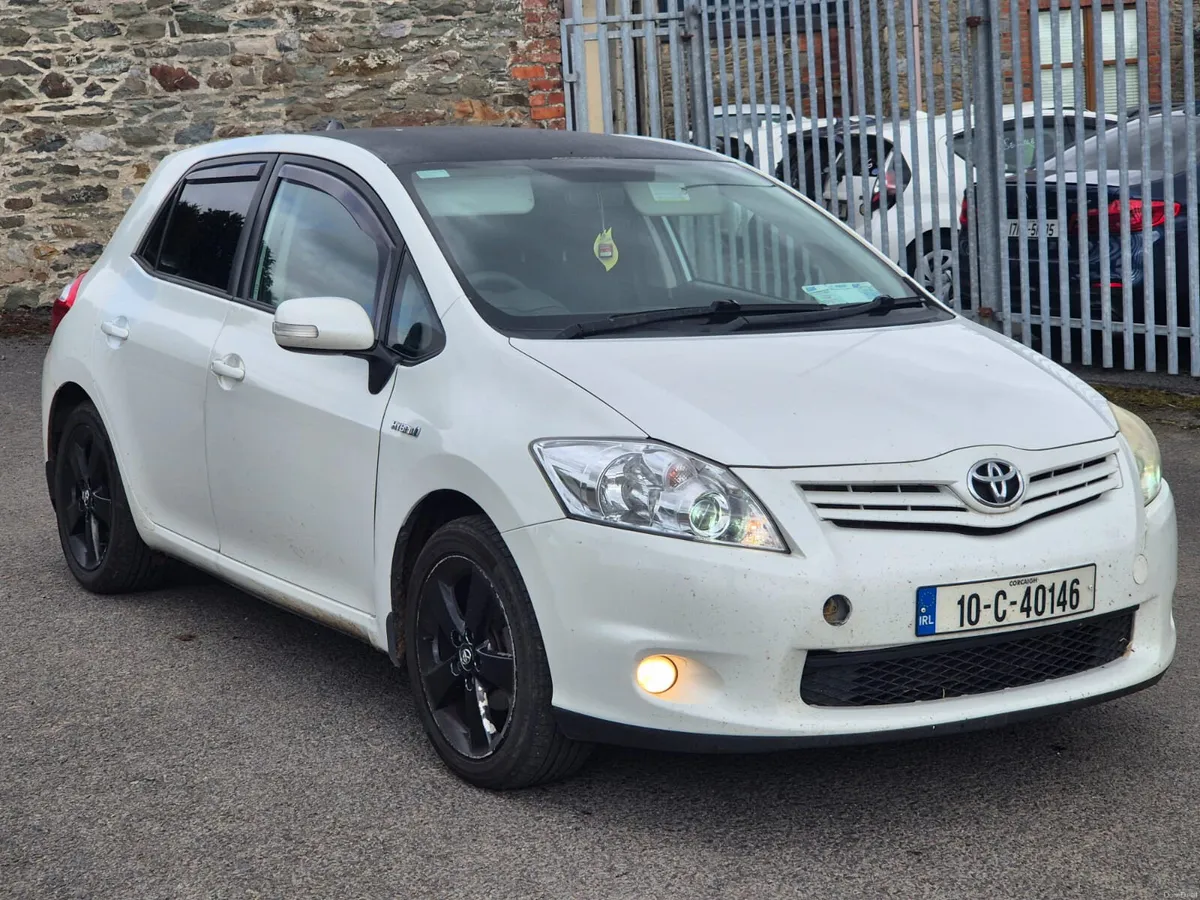 2010 TOYOTA AURIS  HYBRID AUTO €2222 - Image 1
