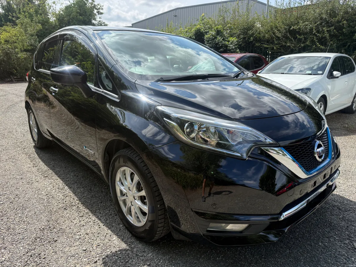 Nissan Note Medalist!!!(best spec) - Image 1